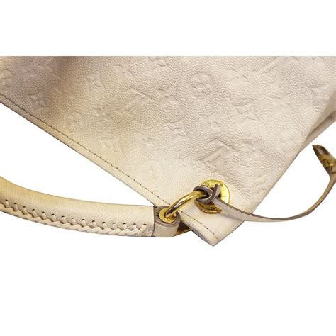 sac beige louis vuitton|louis vuitton adjustable shoulder bags.